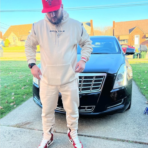 Meet your Posher, Mathew - Picture 9 of 16